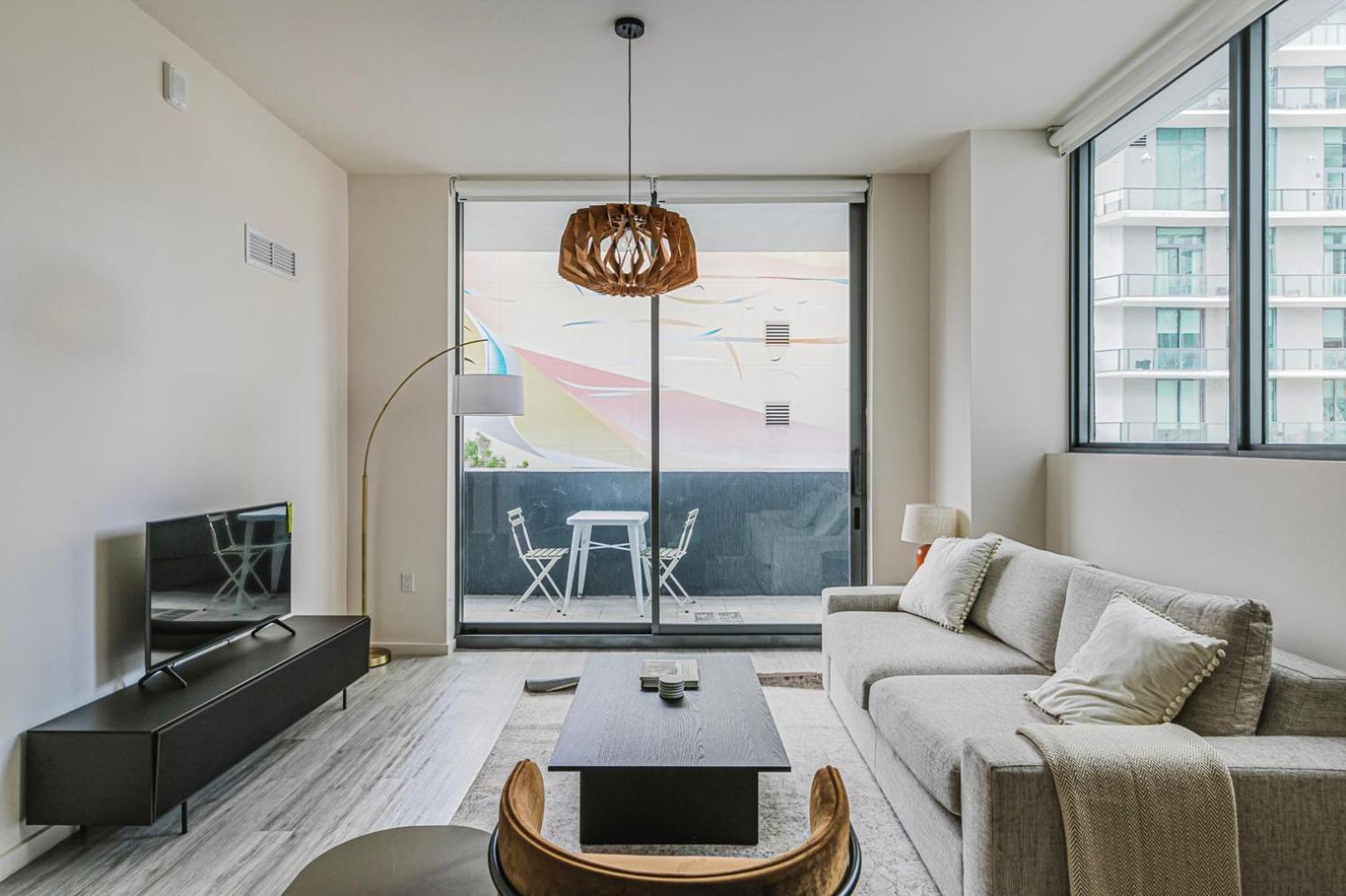 Blueground Edgewater Bbq Pool Gym Ac Mia-110 Apartment *